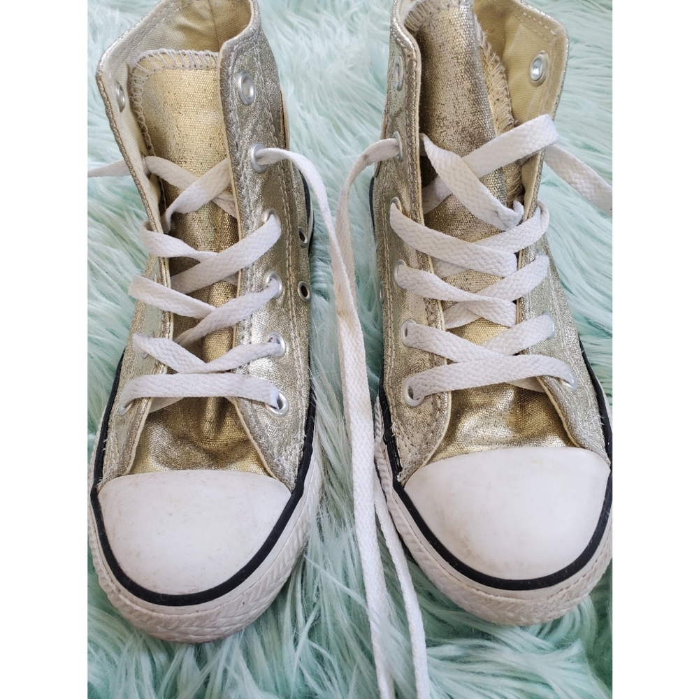 Little kids size:12 Gold Converse AllStar hightops